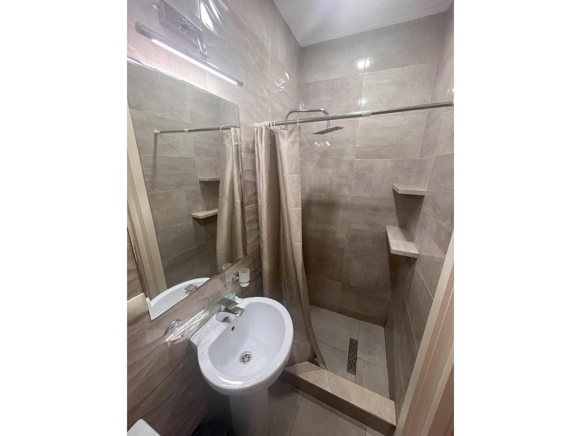Silver 42 Boutique Hotel ティビリシ エクステリア 写真