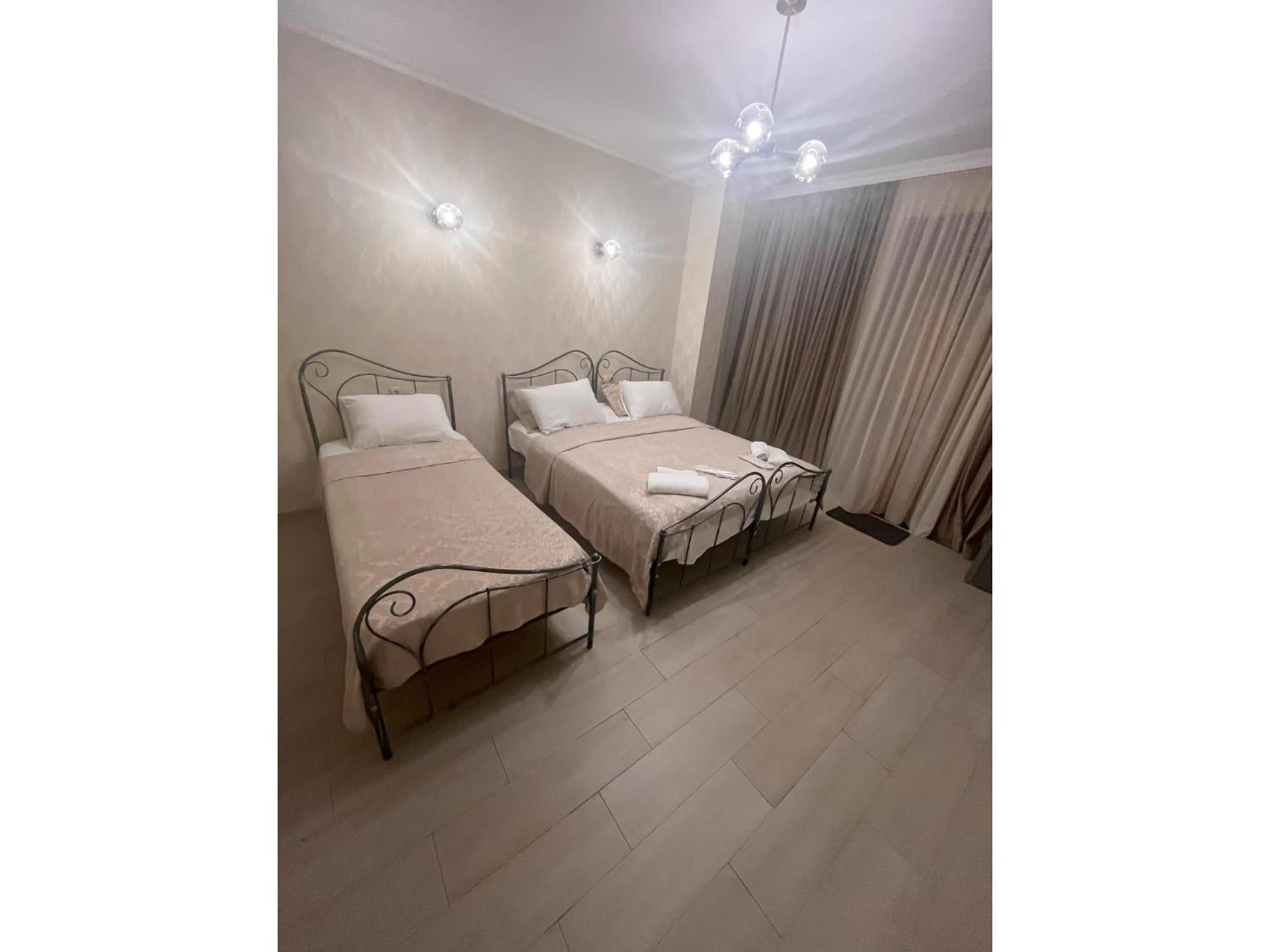 Silver 42 Boutique Hotel ティビリシ エクステリア 写真