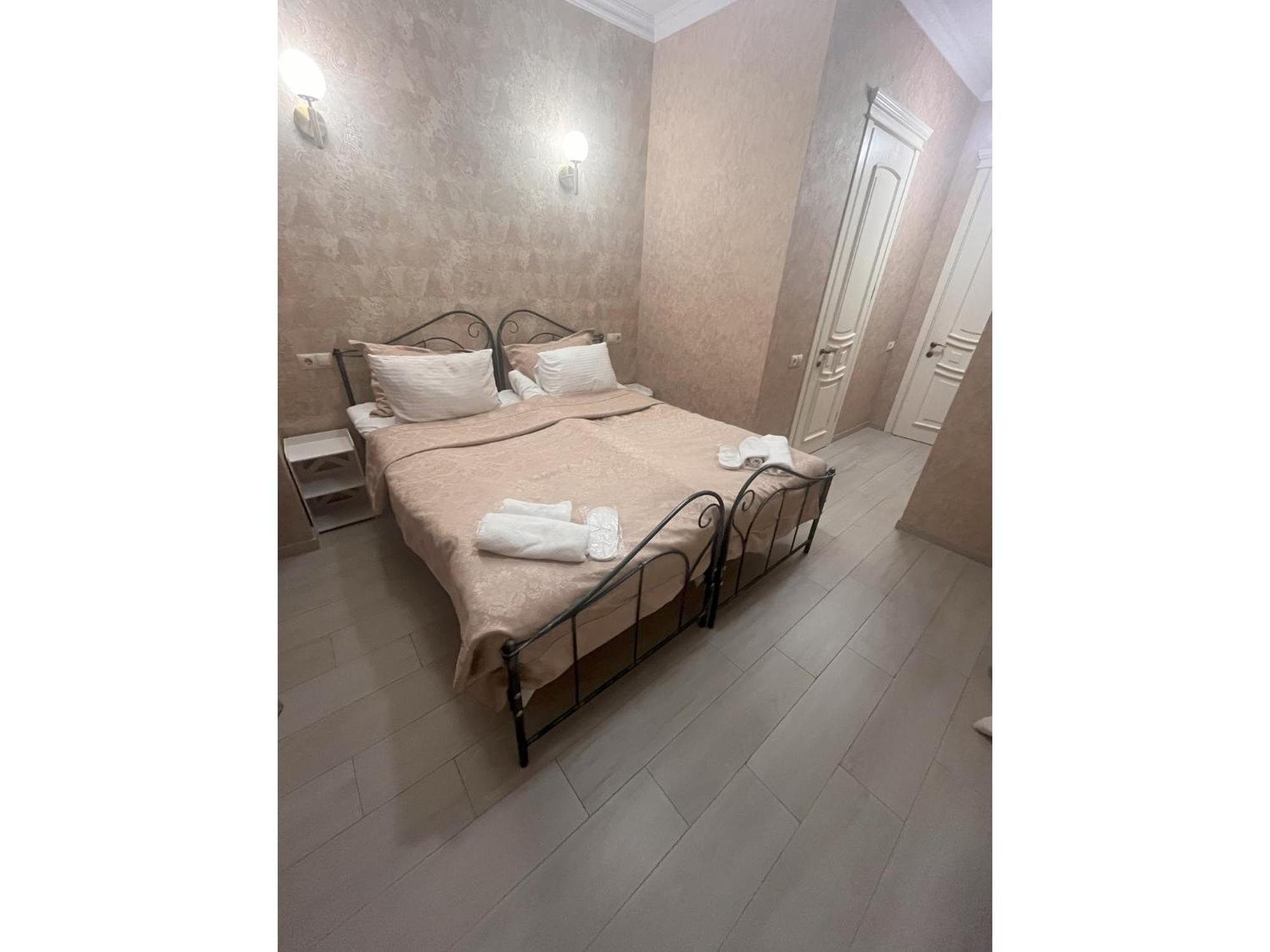 Silver 42 Boutique Hotel ティビリシ エクステリア 写真