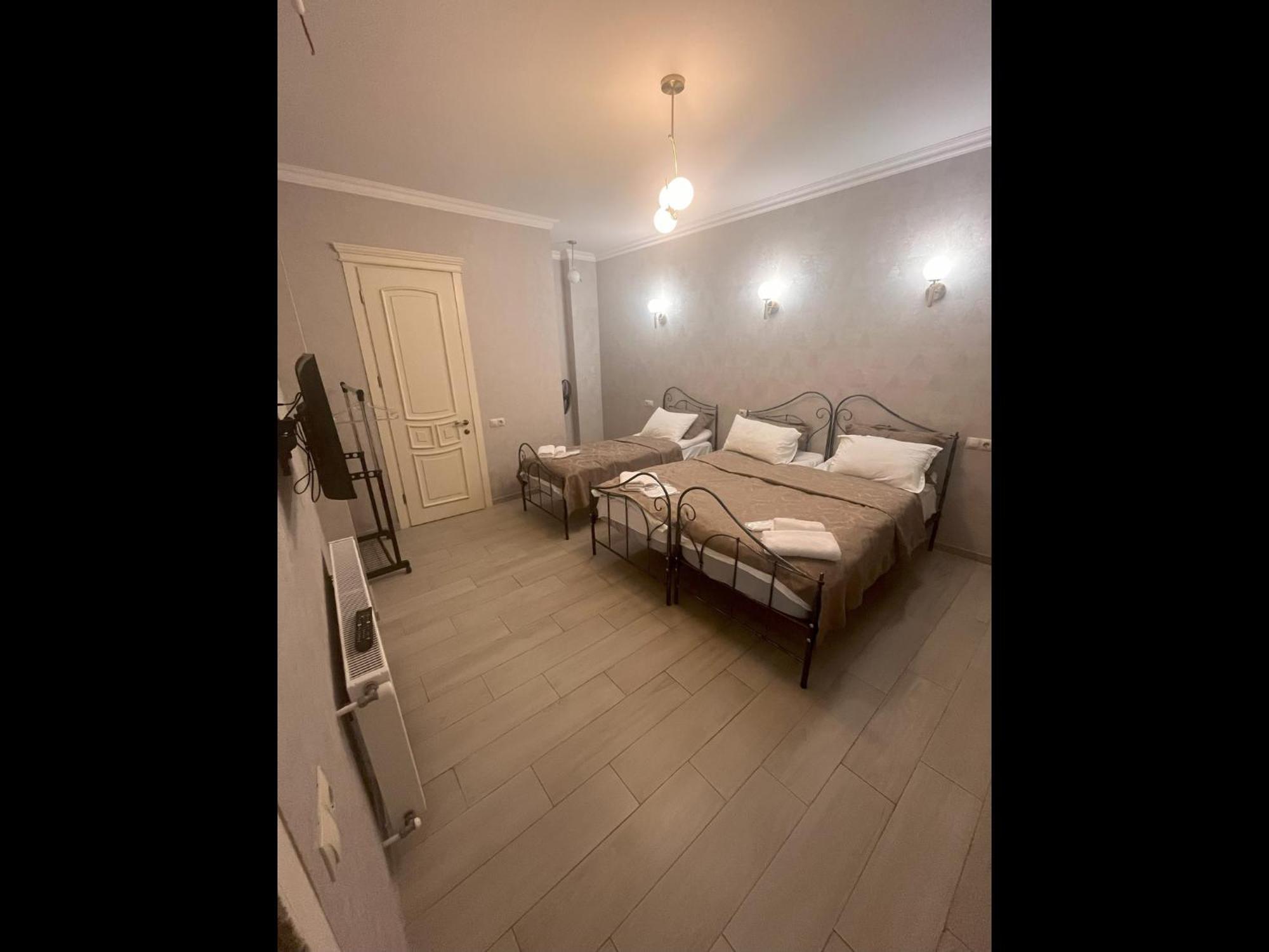 Silver 42 Boutique Hotel ティビリシ エクステリア 写真