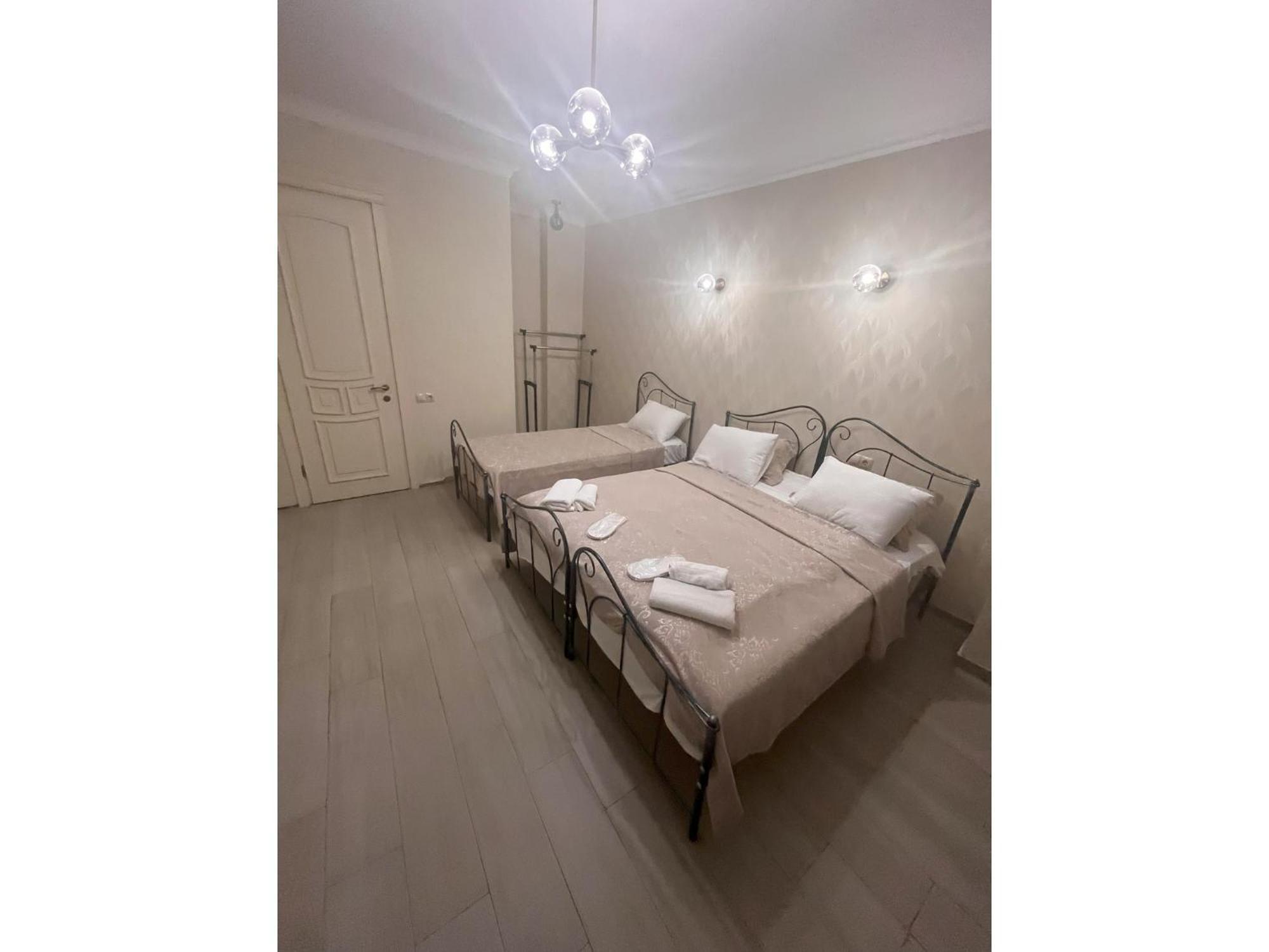 Silver 42 Boutique Hotel ティビリシ エクステリア 写真