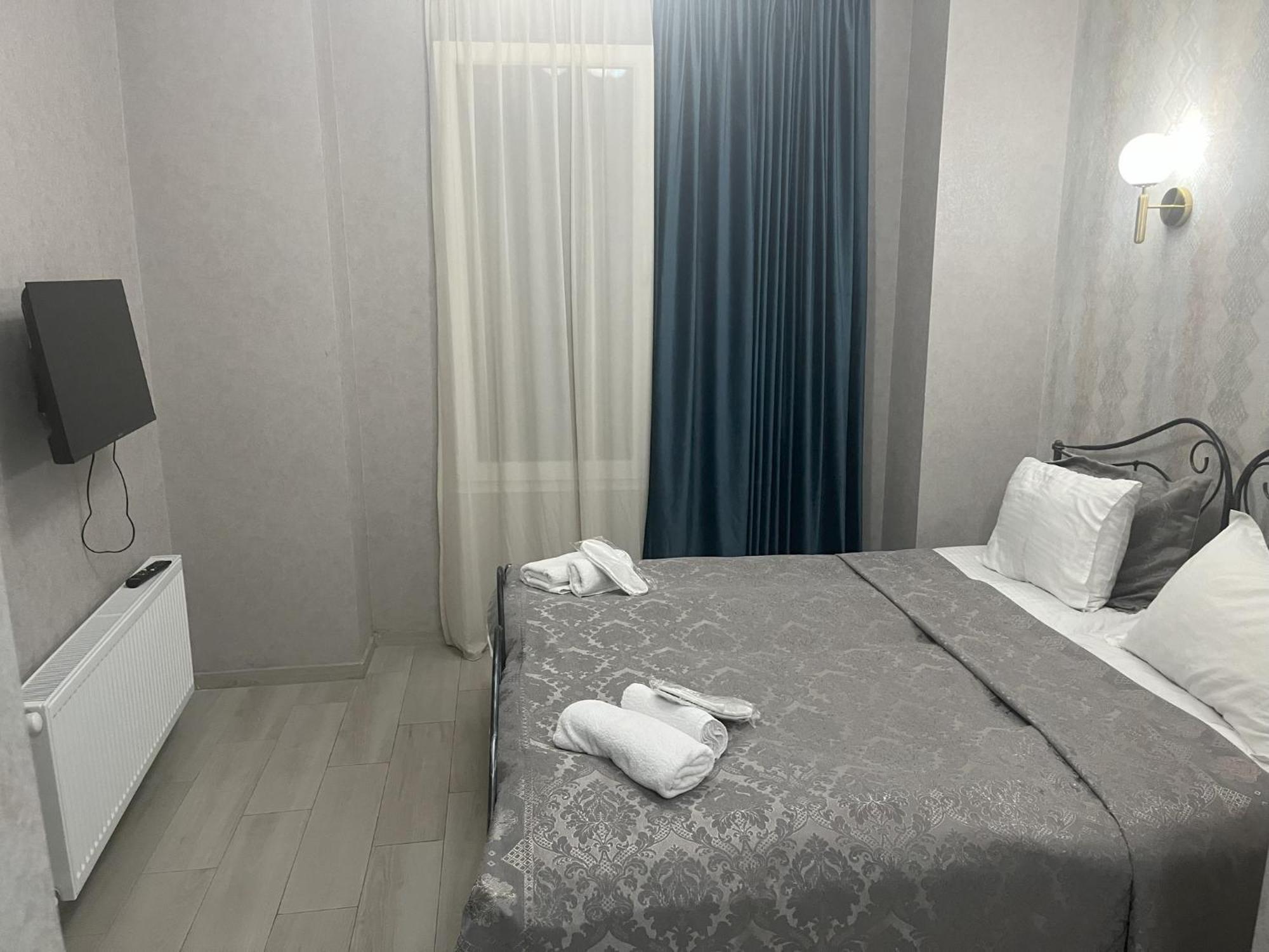 Silver 42 Boutique Hotel ティビリシ エクステリア 写真